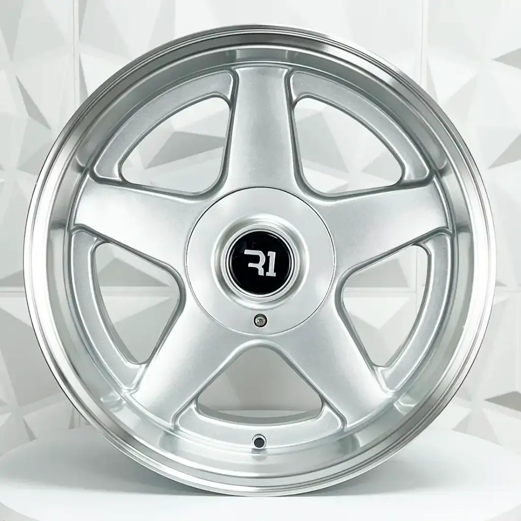 RIN 17X9.5 5-100/113 R1 SPORT QC1885 SILVER MACHINE LIP ET20 CB73.1